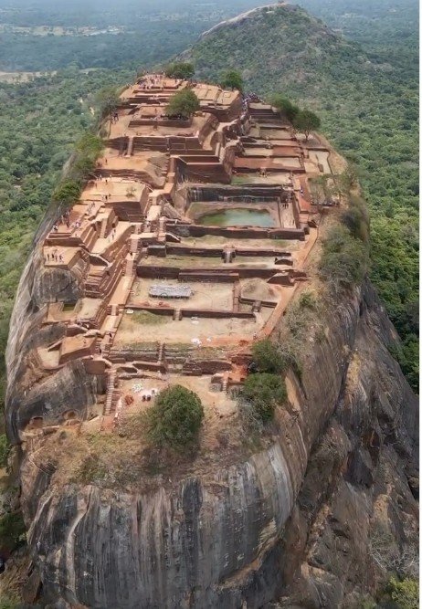 Sri-Lanka - Pearl of the Indian Ocean